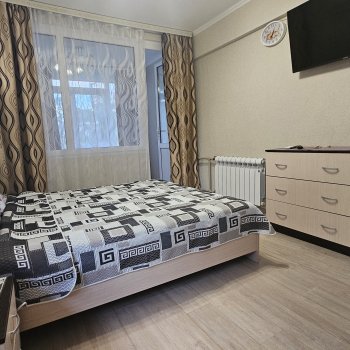 1-комнатная квартира - ул. Лазарева, 48