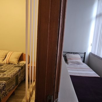 Трехкомнатный дом на берегу